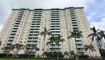 Country Club Village 6 condo # 612, Honolulu, Hawaii - photo 1 of 25