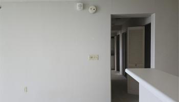 3009 Ala Makahala Pl Honolulu - Rental - photo 3 of 12