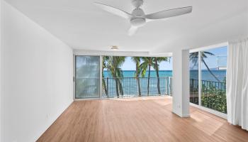 Oceanside Manor condo # 402, Honolulu, Hawaii - photo 3 of 25