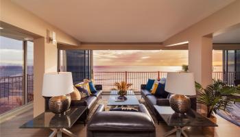 Oceanside Manor condo # 801/802, Honolulu, Hawaii - photo 1 of 22 Oceanside Manor condo # 801/802, Honolulu, Hawaii - photo 1 of 22