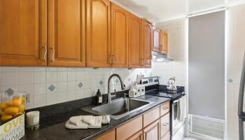 Kahana Kai condo # 404, HONOLULU, Hawaii - photo 3 of 17