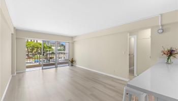 King Kalani condo # 304, Honolulu, Hawaii - photo 6 of 22