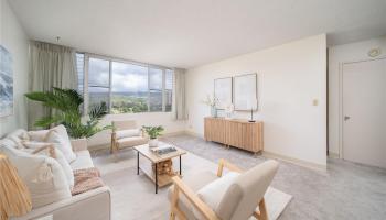 Lakeside Manor condo # 907, Honolulu, Hawaii - photo 1 of 25