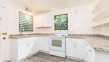 3032 Harding Ave Kaimuki, Diamond Head home - photo 5 of 24 3032 Harding Ave Kaimuki, Diamond Head home - photo 5 of 24