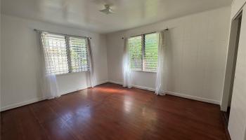 3040 Lakimau St Honolulu - Rental - photo 4 of 12