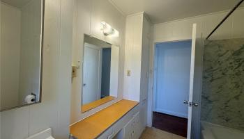 3040 Lakimau St Honolulu - Rental - photo 6 of 12