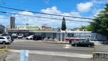 3040 Waialae Ave Honolulu Oahu commercial real estate photo2 of 14