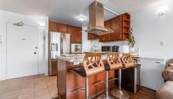 Harbour Ridge condo # 1305, Honolulu, Hawaii - photo 6 of 18