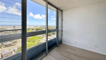 Harbour Ridge condo # 1814, Honolulu, Hawaii - photo 3 of 16