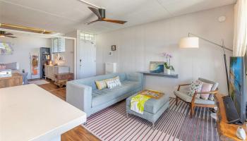 Diamond Head Gardens condo # B211, Honolulu, Hawaii - photo 2 of 24