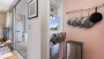Diamond Head Gardens condo # B211, Honolulu, Hawaii - photo 5 of 24