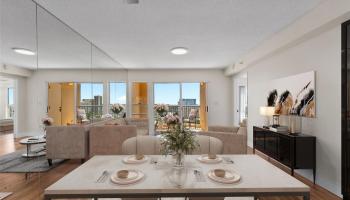 Country Club Village 2 condo # 2011, Honolulu, Hawaii - photo 3 of 18