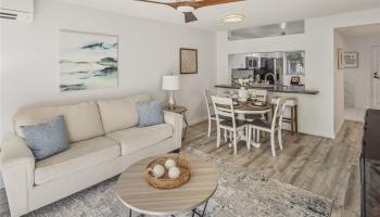 Country Club Village 5 condo # 110, Honolulu, Hawaii - photo 1 of 19