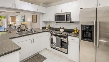 Country Club Village 5 condo # 110, Honolulu, Hawaii - photo 5 of 19