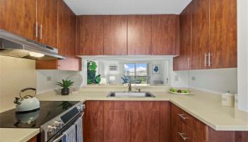 Country Club Village 5 condo # 1102, Honolulu, Hawaii - photo 2 of 25