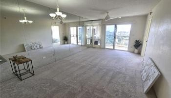 Country Club Village 5 condo # 1504, Honolulu, Hawaii - photo 1 of 22