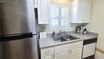 Country Club Village 5 condo # 1504, Honolulu, Hawaii - photo 3 of 22