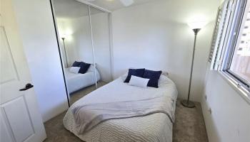 Country Club Village 5 condo # 1504, Honolulu, Hawaii - photo 6 of 22