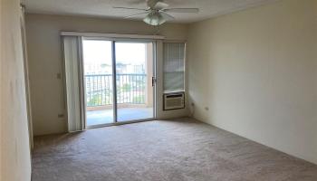 Country Club Village 5 condo # 2111, Honolulu, Hawaii - photo 4 of 9