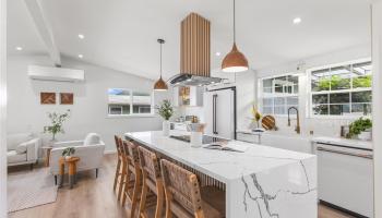 308  Hanakoa Street Koko Head Terrace, Hawaii Kai home - photo 6 of 25