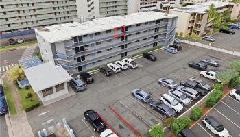 Kamaaina Hale condo # 403, Honolulu, Hawaii - photo 2 of 17