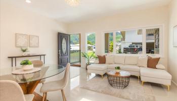 3098  Manoa Road Manoa Area, Honolulu home - photo 4 of 25