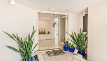 31  Poipu Drive Koko Kai, Hawaii Kai home - photo 3 of 25