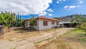3115  Makini Street Kapahulu, Diamond Head home - photo 2 of 25