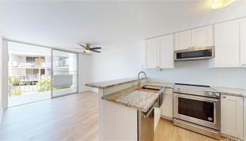 Diamond Head Terrace condo # 22, Honolulu, Hawaii - photo 1 of 25