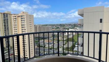 Horizon View Tower condo # 18C, Honolulu, Hawaii - photo 1 of 20
