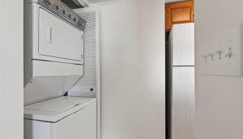 Horizon View Tower condo # 18C, Honolulu, Hawaii - photo 3 of 18