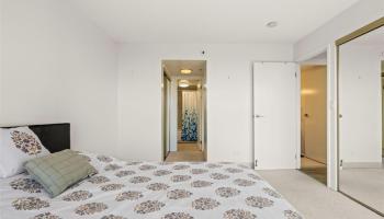 Horizon View Tower condo # 21D, Honolulu, Hawaii - photo 4 of 25