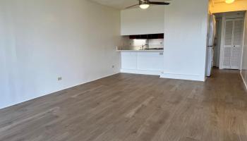 Horizon View Tower condo # 22A, Honolulu, Hawaii - photo 3 of 19