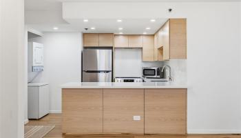 Horizon View Tower condo # 26C, Honolulu, Hawaii - photo 3 of 21