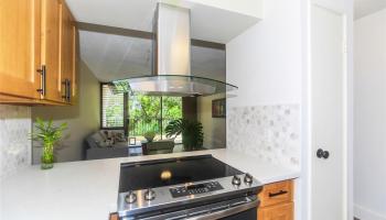 Regency Park condo # 114, Honolulu, Hawaii - photo 6 of 24