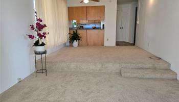 Regency Park condo # 136, Honolulu, Hawaii - photo 4 of 18