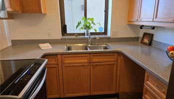 Regency Park condo # 136, Honolulu, Hawaii - photo 5 of 18