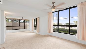 Regency Park condo # 136, Honolulu, Hawaii - photo 2 of 15