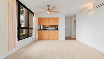 Regency Park condo # 136, Honolulu, Hawaii - photo 4 of 15