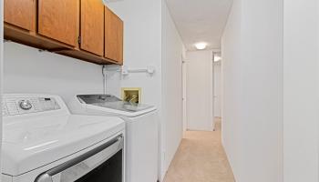 Regency Park condo # 136, Honolulu, Hawaii - photo 5 of 15