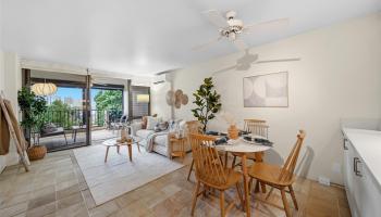 Regency Park condo # 316, Honolulu, Hawaii - photo 1 of 25