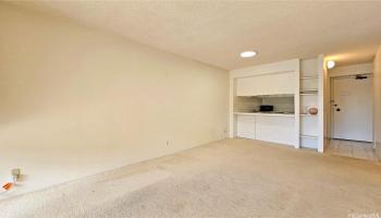 Regency Park condo # 320, Honolulu, Hawaii - photo 6 of 25