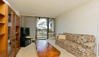 Regency Park condo # 330, Honolulu, Hawaii - photo 2 of 17