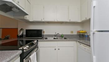 Regency Park condo # 330, Honolulu, Hawaii - photo 5 of 17