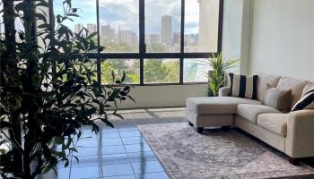 Regency Park condo # 418, Honolulu, Hawaii - photo 2 of 13