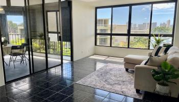 Regency Park condo # 418, Honolulu, Hawaii - photo 3 of 13