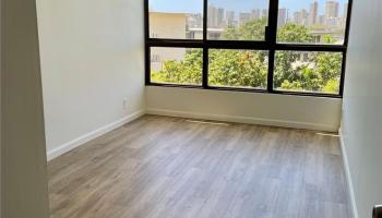 Regency Park condo # 418, Honolulu, Hawaii - photo 5 of 13