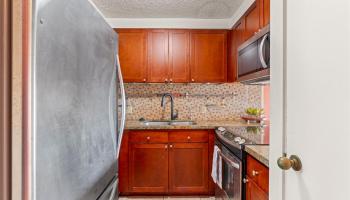 Regency Park condo # 802, Honolulu, Hawaii - photo 3 of 22