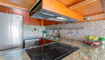 Regency Park condo # 802, Honolulu, Hawaii - photo 5 of 22