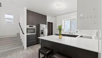 315  Hanakoa St Koko Head Terrace, Hawaii Kai home - photo 4 of 23